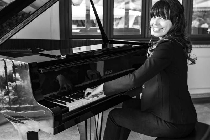 Cena con pianista a domicilio Milano