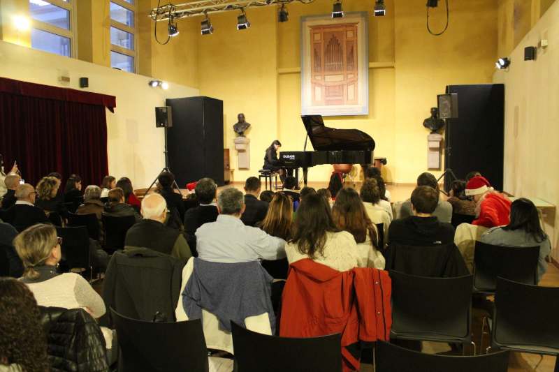 Lezioni di musica: pianoforte a Momo e Divignano